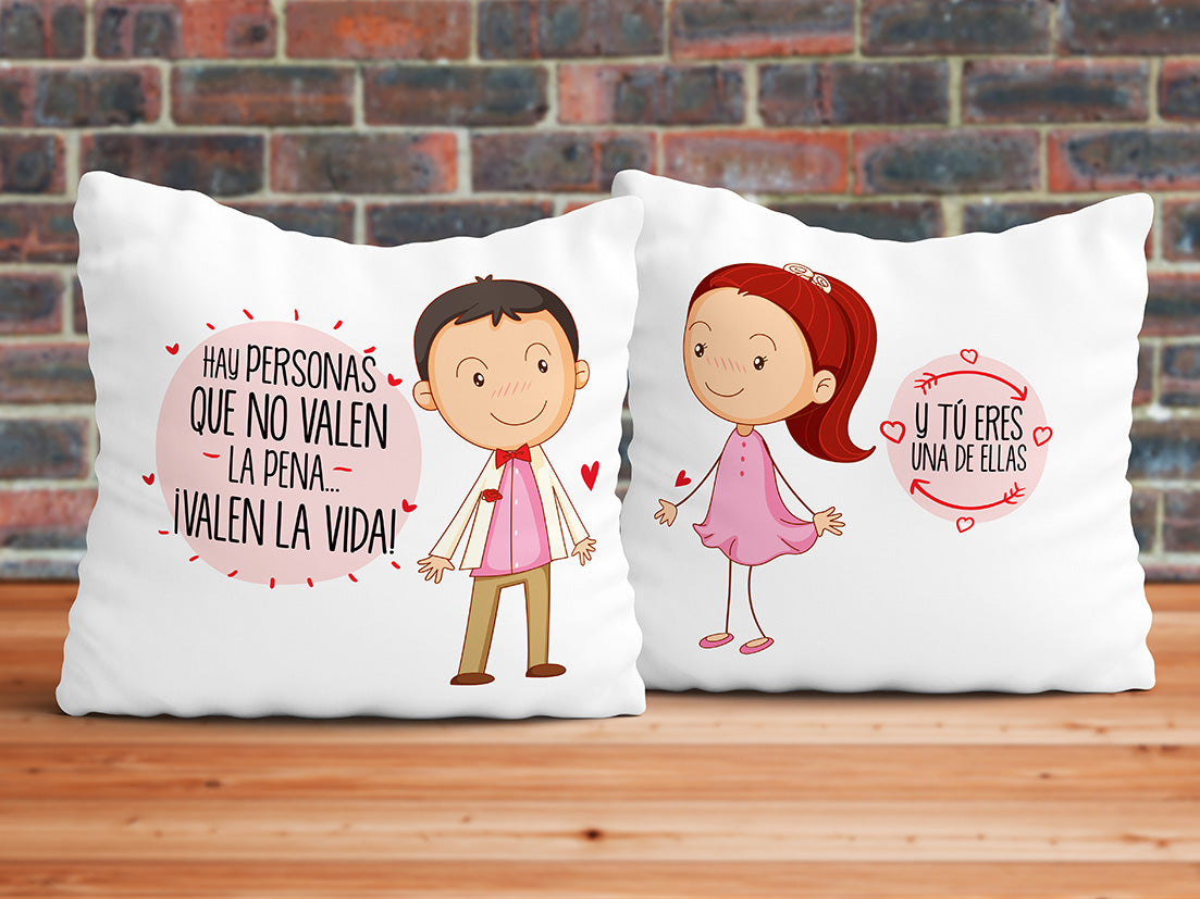 Cojín parejas (Varios diseños).