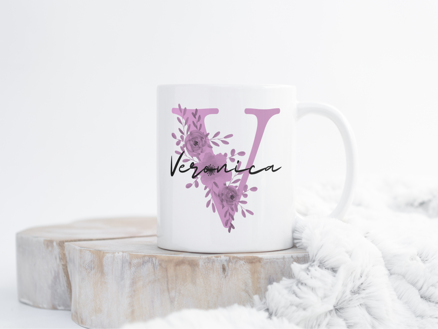 Taza Inicial flores + Nombre y foto